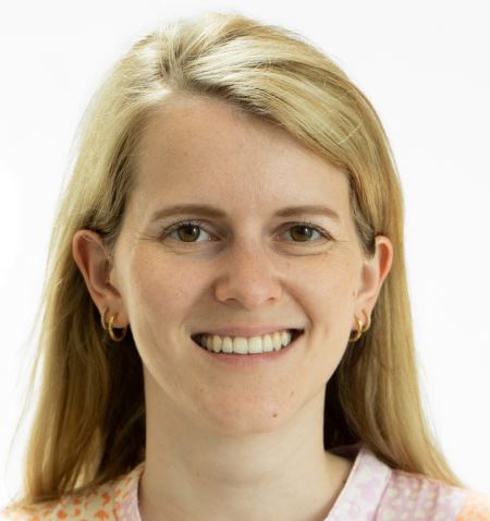 dr. Nele Carton