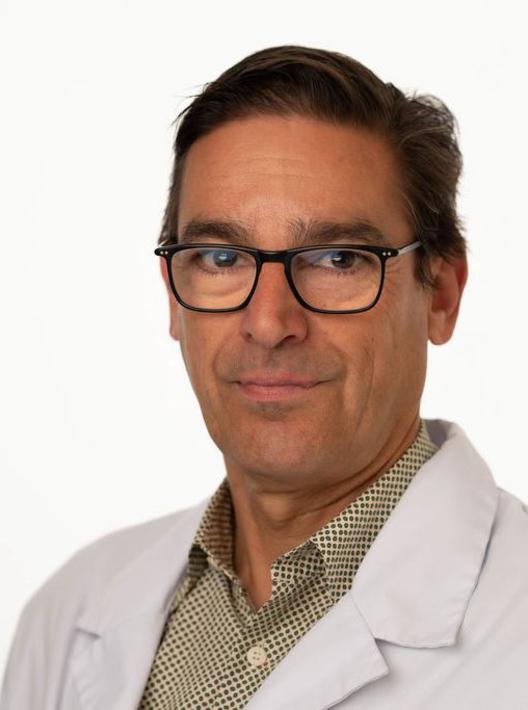 dr. Ivens Dominique - AZ Rivierenland