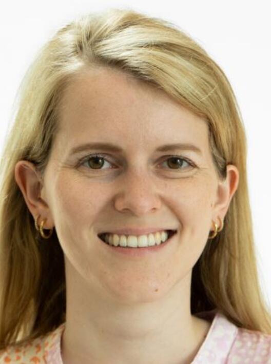 dr. Nele Carton - AZ Rivierenland